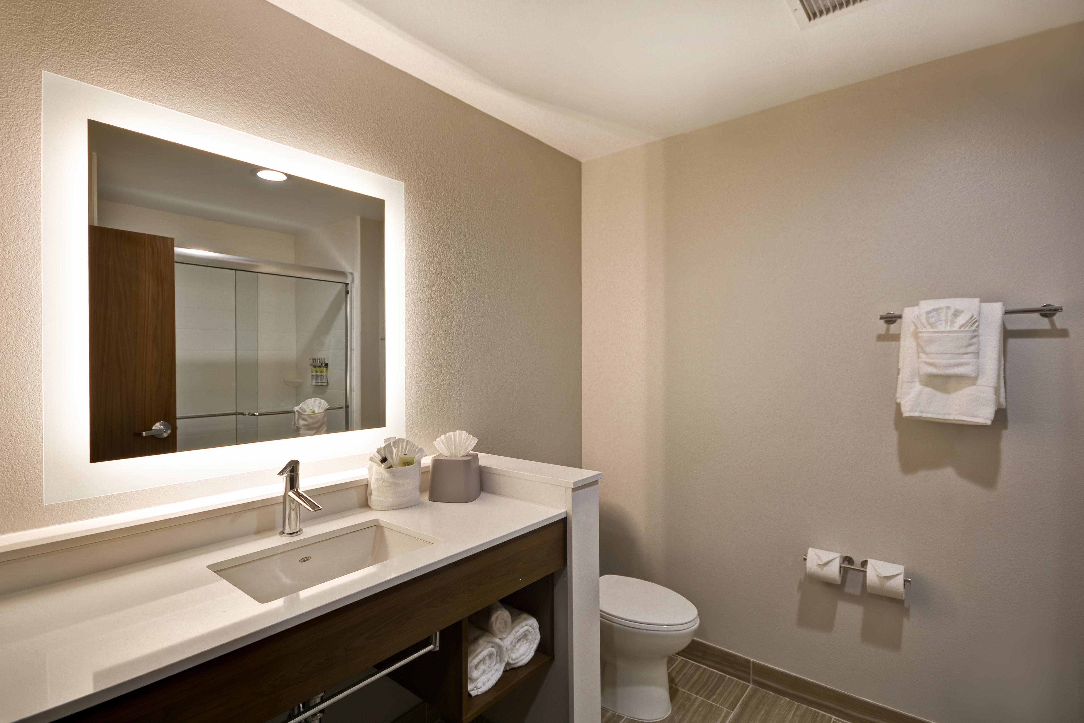 Holiday Inn Express & Suites - Houston Nasa - Boardwalk Area By Ihg Seabrook Exteriör bild